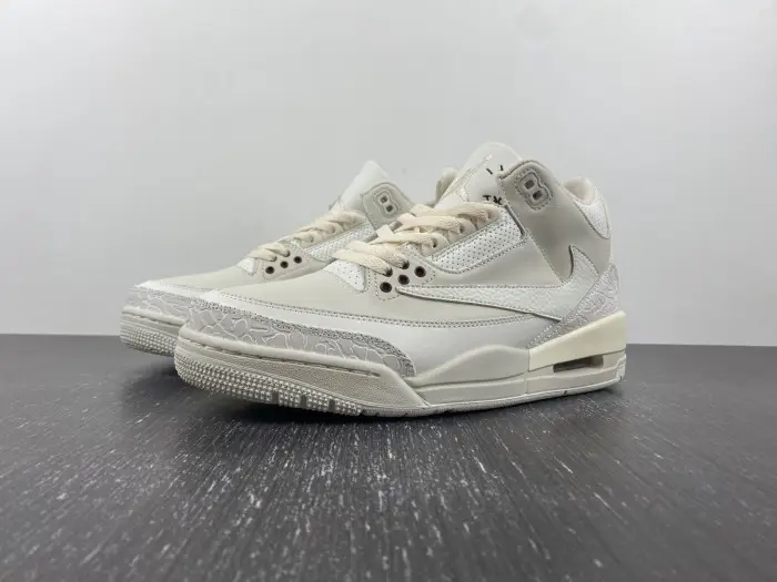 Travis Scott x Air Jordan 3 “Palomino” 