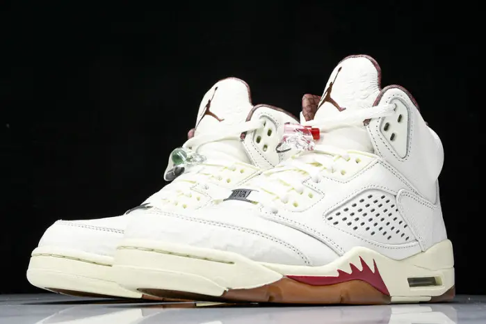 Air Jordan 5 "El Grito" Sail and Dark Pony 
