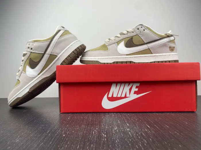 Nike Dunk Low 