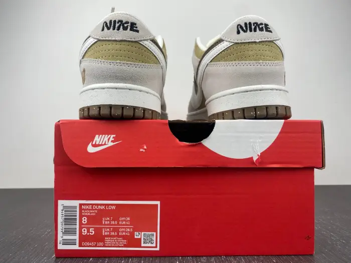 Nike Dunk Low 