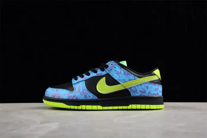 Nike SB Dunk Low “Acid Wash” 