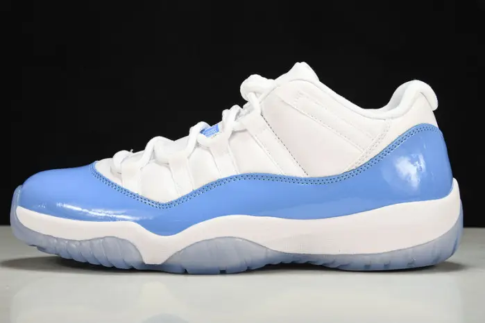 JORDAN 11 RETRO LOW UNIVERSITY BLUE 