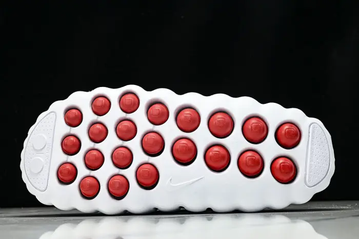 Nike Mind 001 