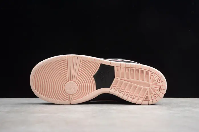Nike SB Dunk Low Black Washed Coral 