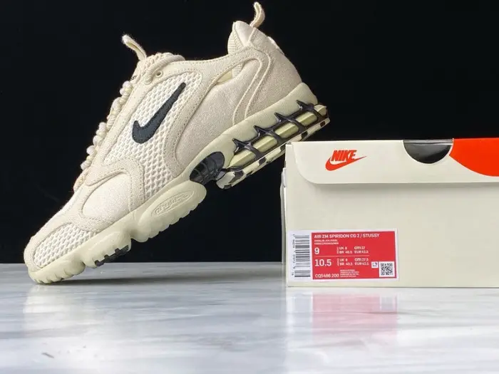 NIKE AIR ZOOM SPIRIDON CAGE 2 STUSSY FOSSIL 