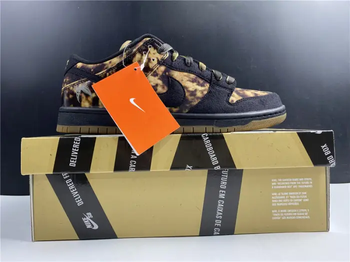 Nike Dunk SB Low Pushead 2 
