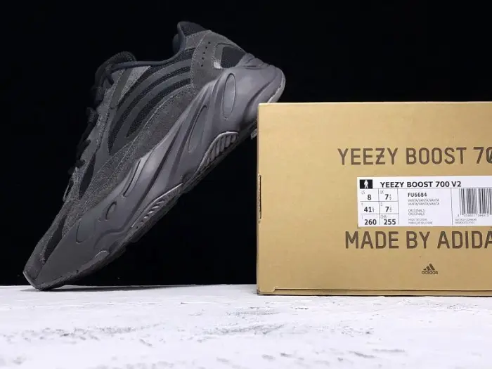 Yeezy Boost 700 V2 Vanta 