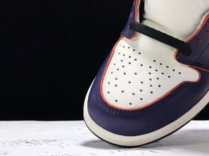 AIR JORDAN 1 RETRO HIGH OG DEFIANT SB LAKERS 
