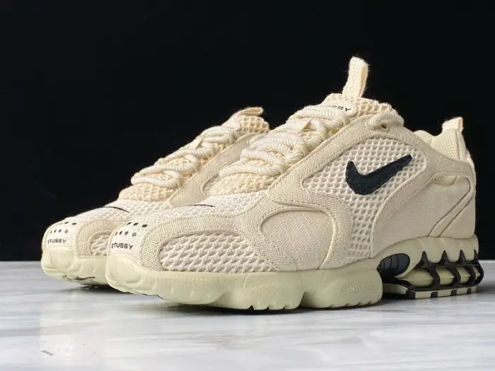 NIKE AIR ZOOM SPIRIDON CAGE 2 STUSSY FOSSIL 