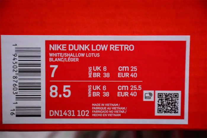 Nike SB Dunk Low 