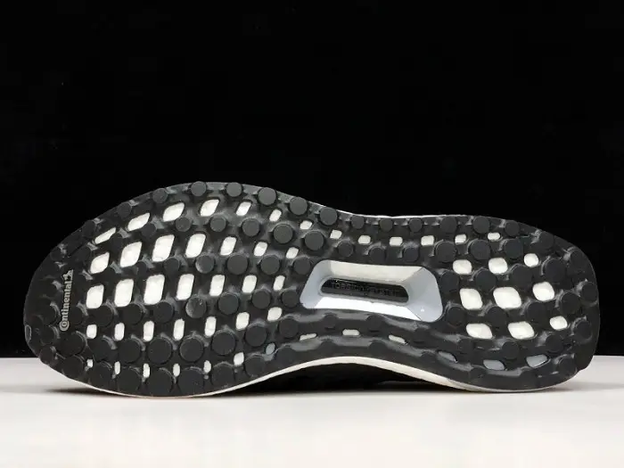 Ultra Boost 4.0 Core Black 