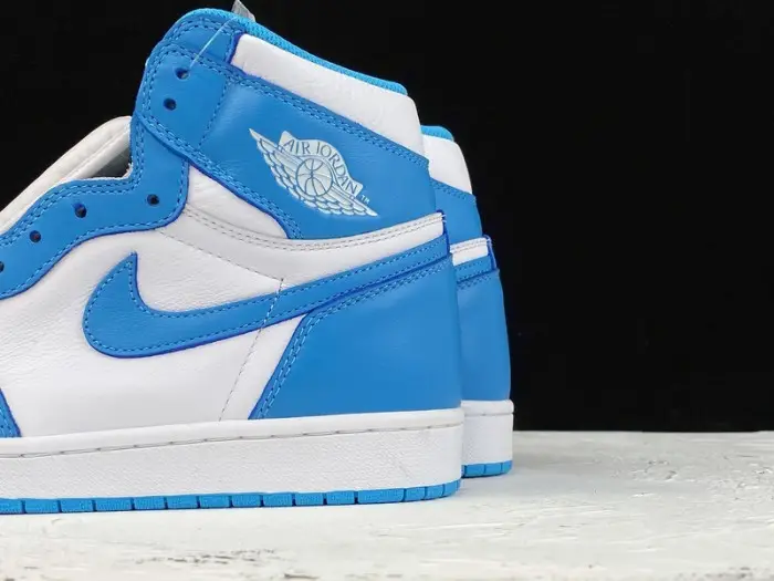 Jordan 1 Retro UNC 