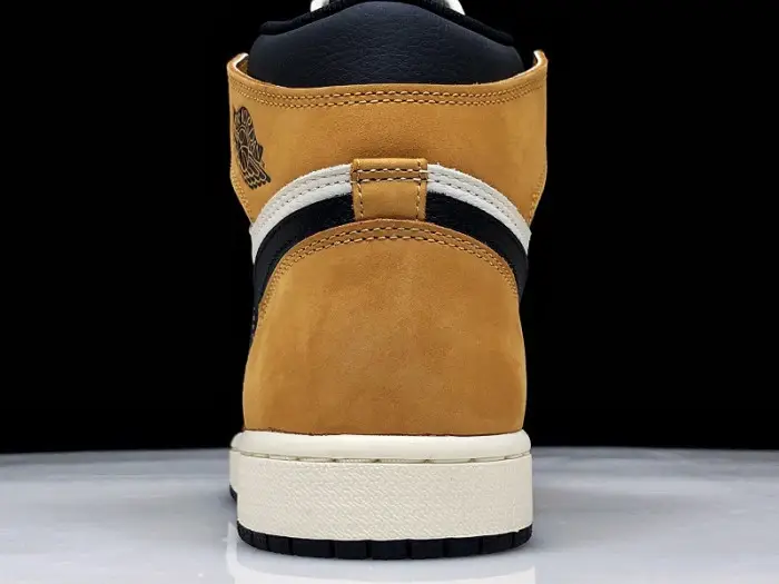 AIR JORDAN 1 ROOKIE OF THE YEAR 