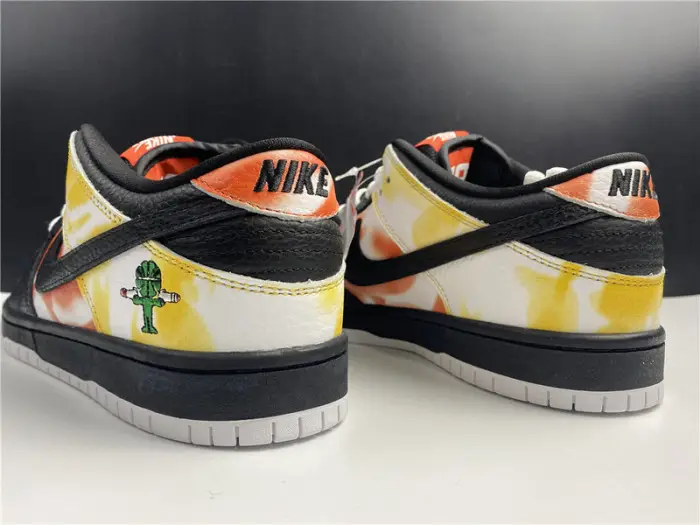 Nike SB Dunk Low Raygun Tie-Dye Black 