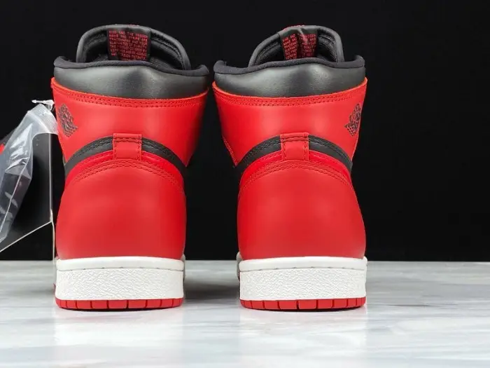 Jordan 1 Retro High 85 Varsity Red 