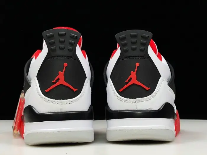 Jordan 4 Retro Fire Red (2012) 