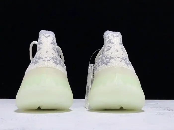 Yeezy Boost 380 Alien 