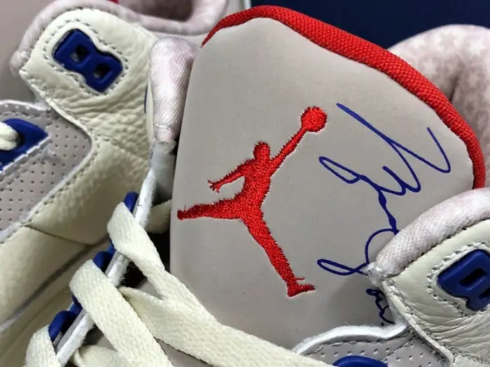 Jordan 3 Retro International Flight 