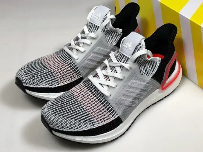 Ultra Boost 2019 Cloud White Active Red 