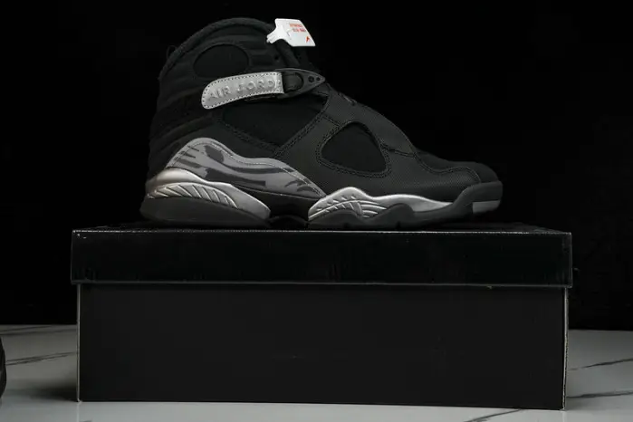 Air Jordan 8 Retro 