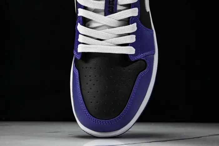 Air Jordan 1 Low 