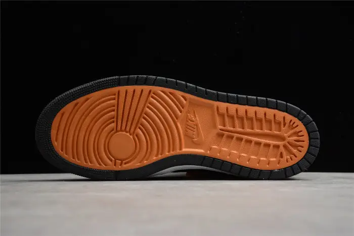 Jordan 1 High Zoom Air CMFT Black Monarch 