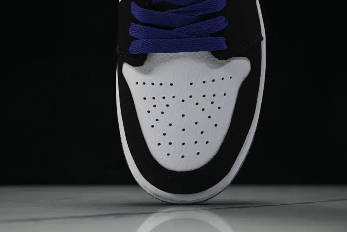 Air Jordan 1 Low SE Obsidian 