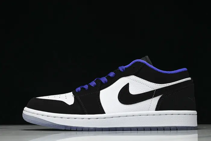Air Jordan 1 Low SE Obsidian 