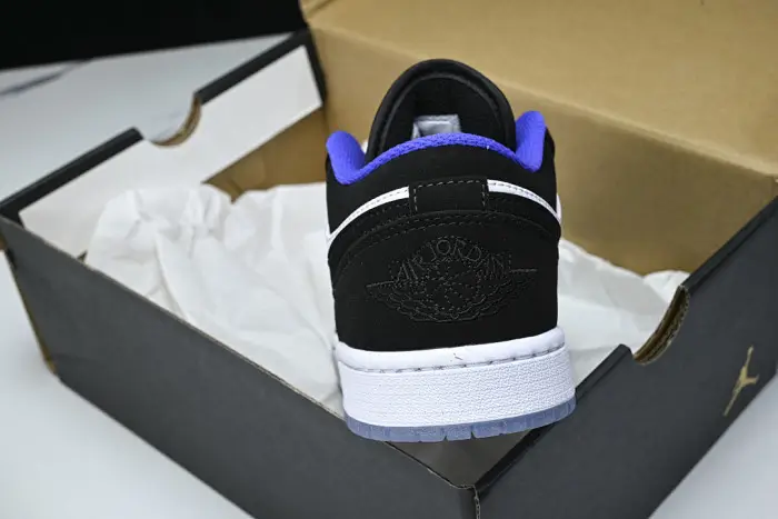 Air Jordan 1 Low SE Obsidian 