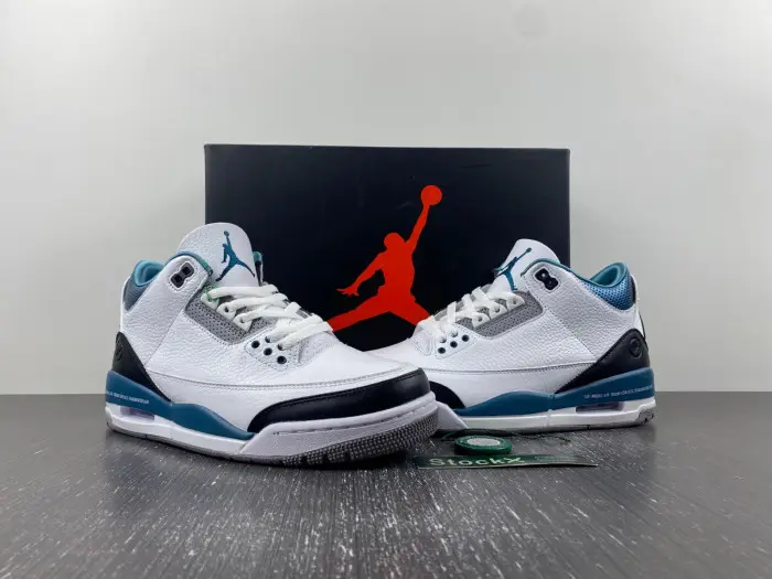 Air Jordan 3 Retro 