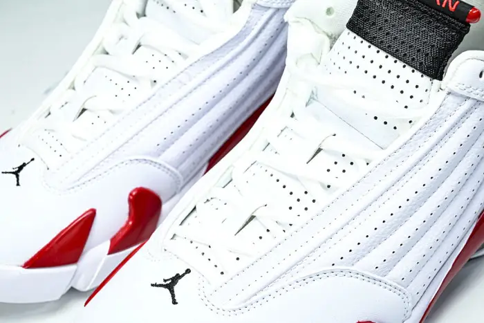 Air Jordan 14 