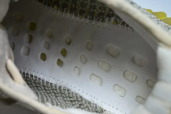 Yeezy Boost 350 V2 Citrin (Reflective) 