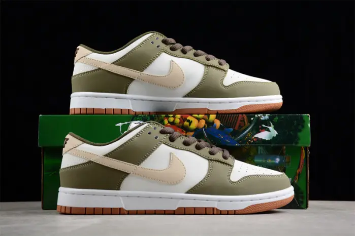 Nike SB Dunk Low 