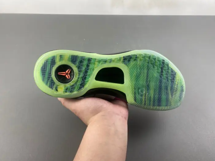 Nike Kobe 8 Protro “Mambacurial” 