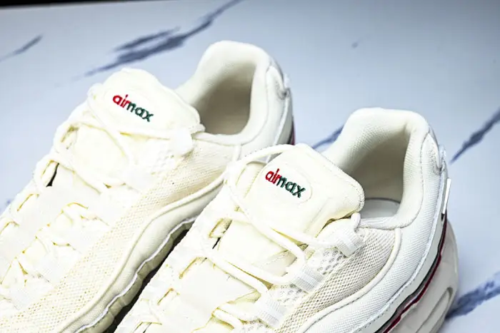 Undefeated x Nike Air Max 95 SP 