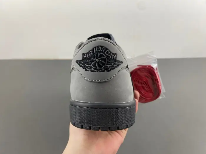 Travis Scott x Air Jordan 1 Low OG 