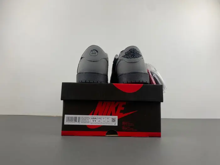 Travis Scott x Air Jordan 1 Low OG 