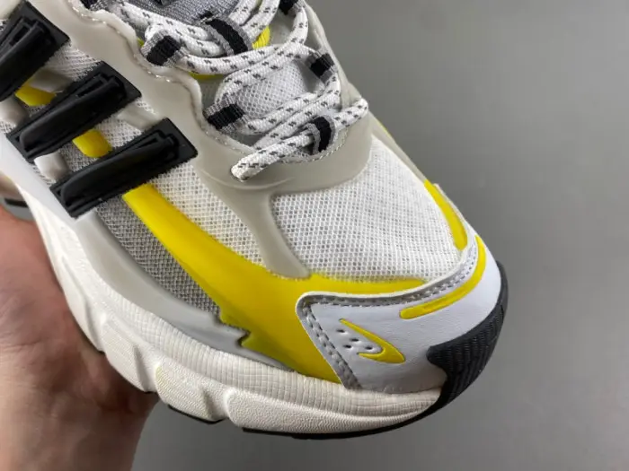 Pharrell x adidas Adistar Jellyfish "Yellow " 