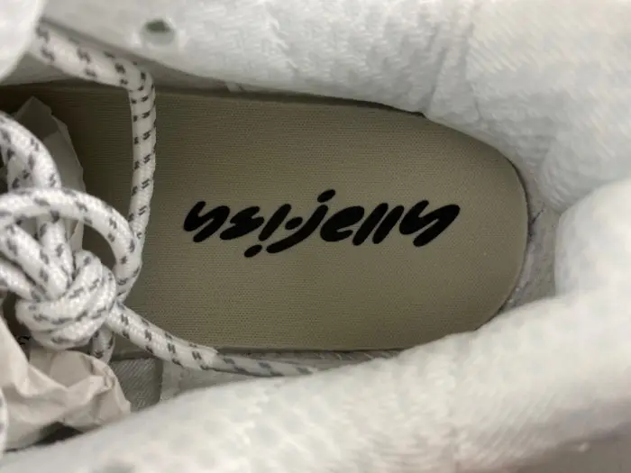 Pharrell x adidas Adistar Jellyfish "Yellow " 