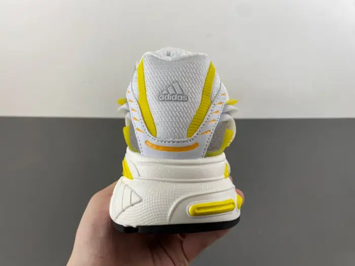 Pharrell x adidas Adistar Jellyfish "Yellow " 