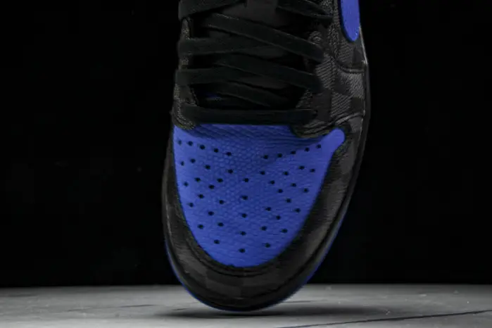 AIR JORDA 1 LOW X LV 