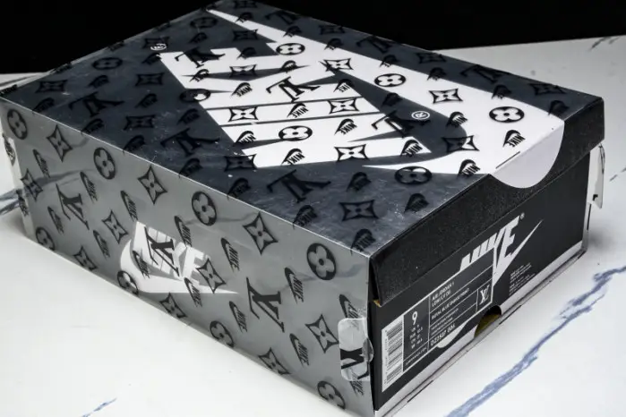 AIR JORDA 1 LOW X LV 