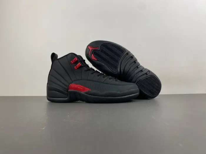 Air Jordan 12 Retro Bloodline 