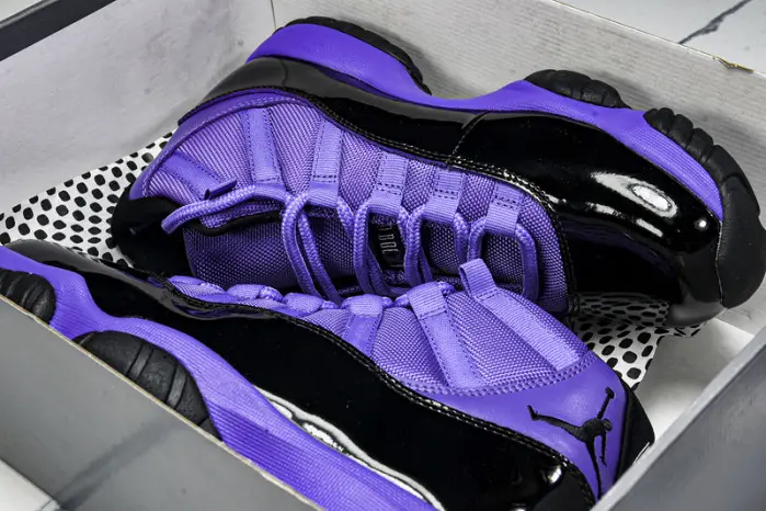 Air Jordan 11 