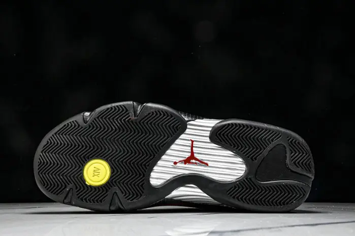Air Jordan 14 “Ferrari (Retro versions 2025) 