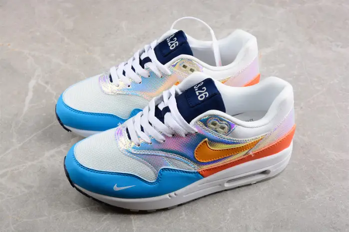 Nike Air Max 1 "La Ville Lumière" 