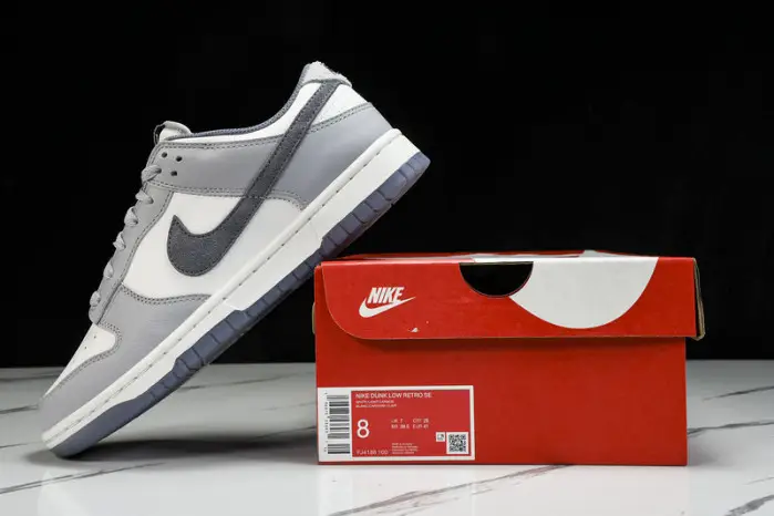 Nike Dunk Low 