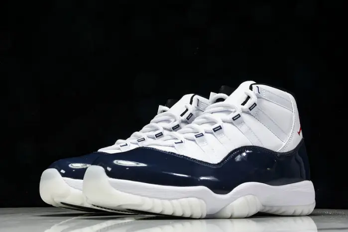 Air Jordan 11 