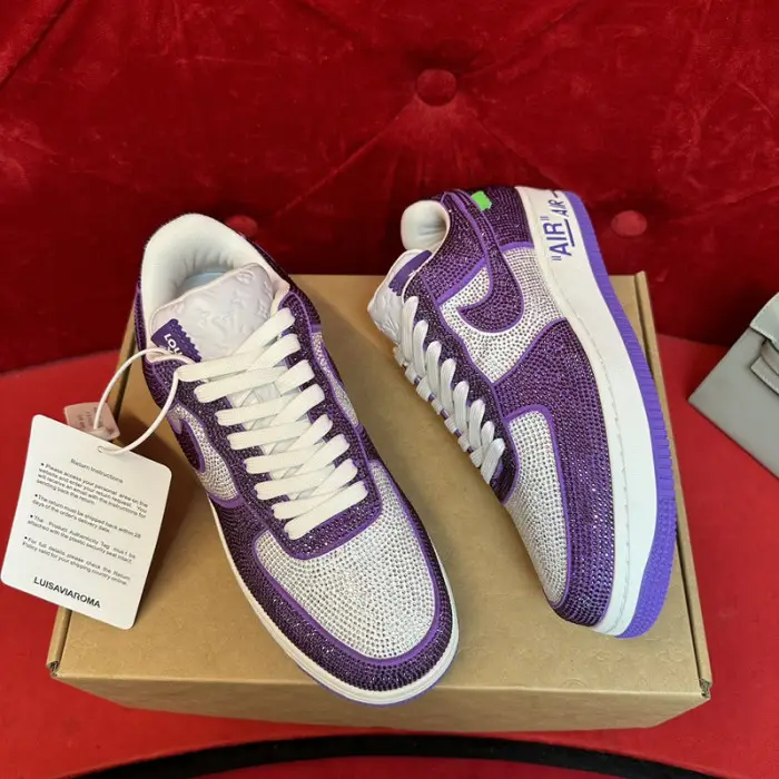LOU VUIT SCI-FI SNEAKERS& NIKE AIR FORCE 1 