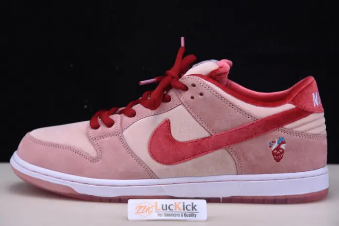 Nike SB Dunk Low StrangeLove Skateboards (Regular Box) 